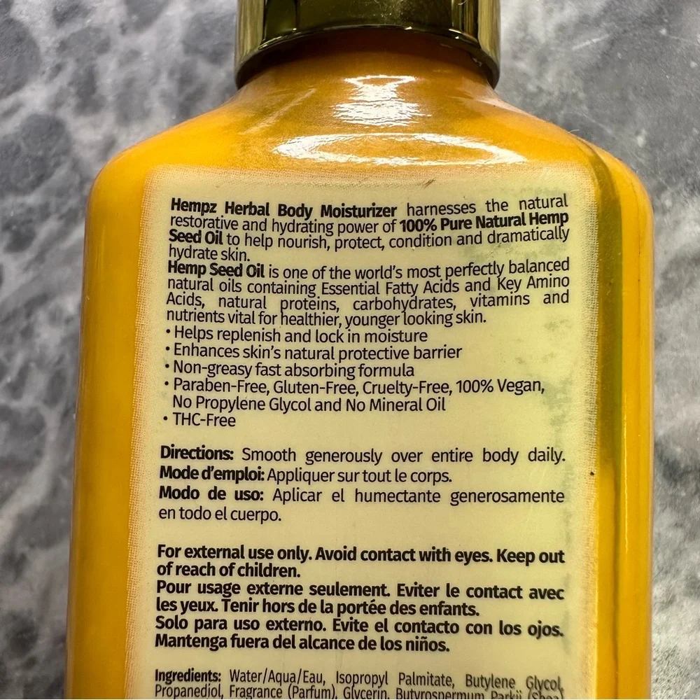 Hempz Pumpkin Spice‎ and Vanilla Chai Herbal Body Lotion